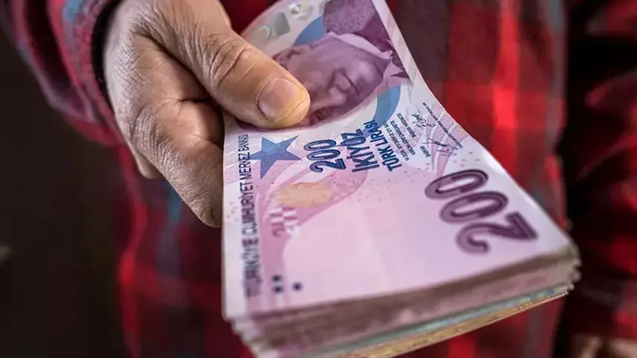 Emekli promosyonlarında yarış kızıştı: Rakamlar 60 bin liraya dayandı, kritik bir şart var